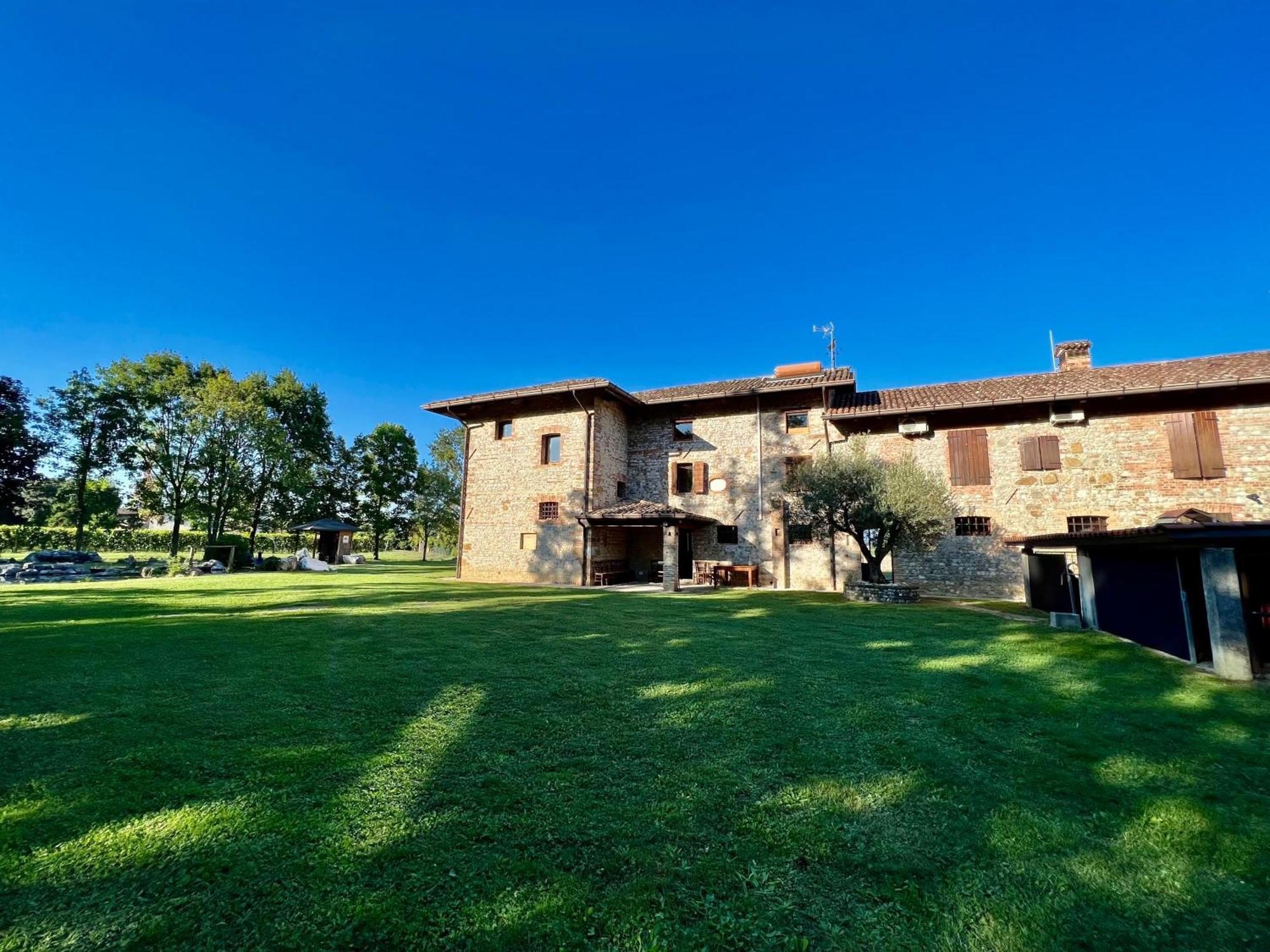Pavia d'Udine Villa Saten المظهر الخارجي الصورة
